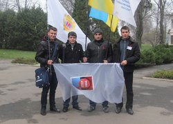 Зупини СНІД, щоб він не зупинив тебе!